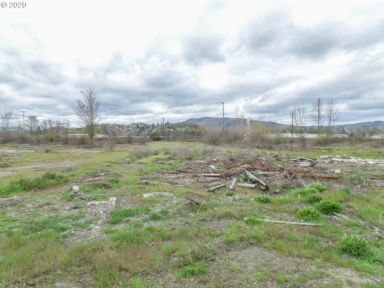 4553 Old Highway 99 S, Roseburg, OR 97471
